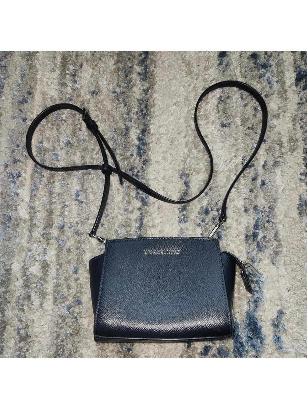 Michael Kors Mini Crossbody - Picture 4 of 10